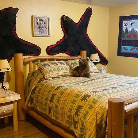 Two Bears Inn Bed & Breakfast Red Lodge Buitenkant foto