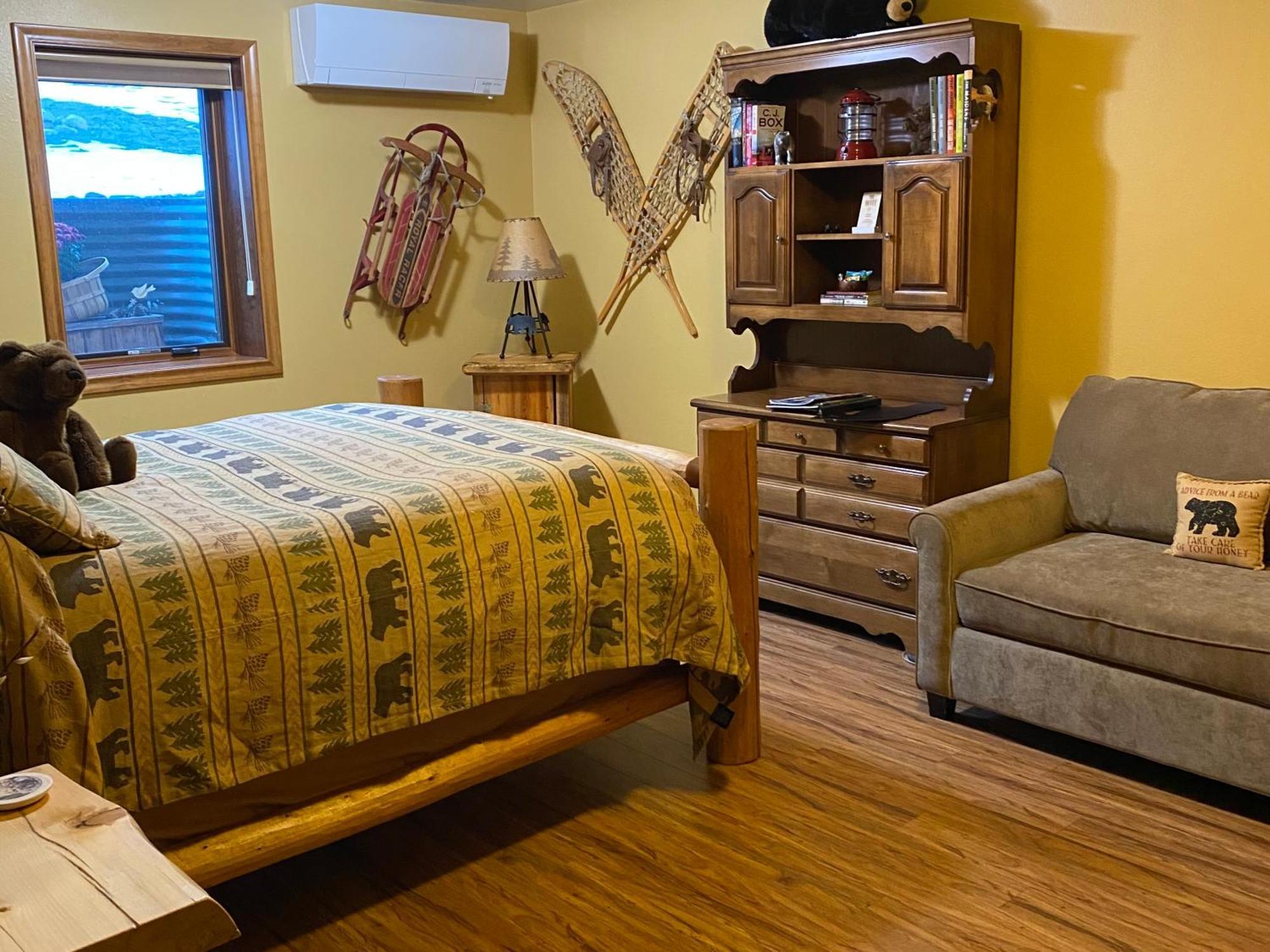 Two Bears Inn Bed & Breakfast Red Lodge Buitenkant foto