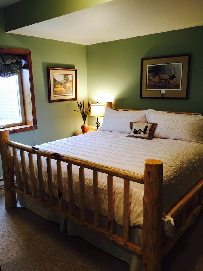 Two Bears Inn Bed & Breakfast Red Lodge Buitenkant foto