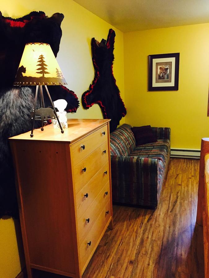 Two Bears Inn Bed & Breakfast Red Lodge Buitenkant foto