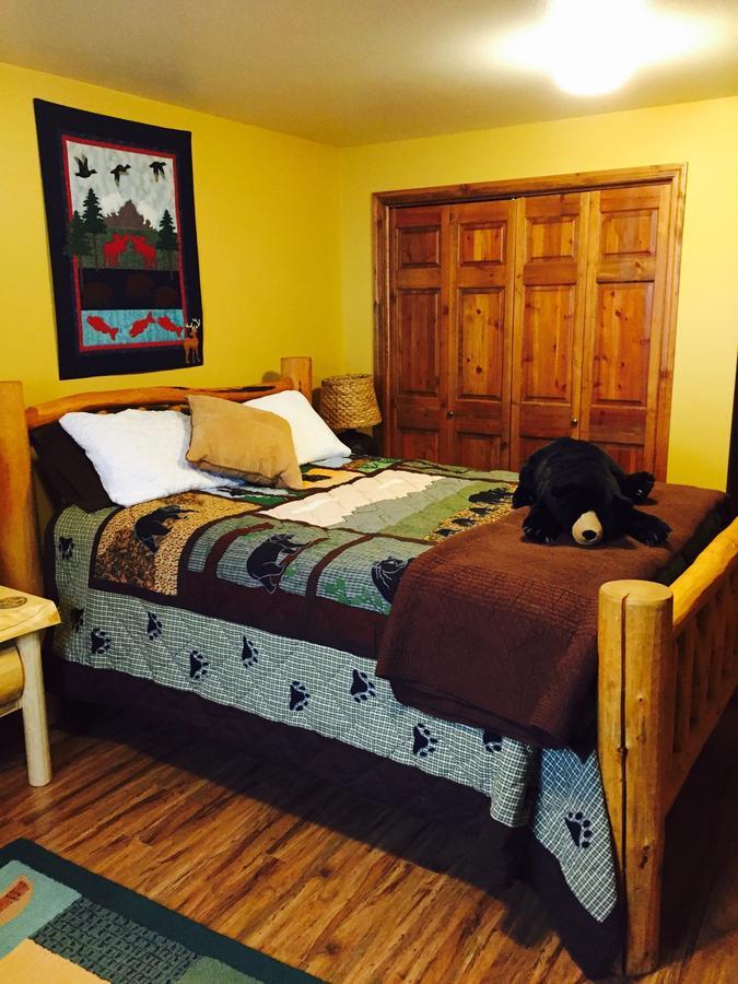Two Bears Inn Bed & Breakfast Red Lodge Buitenkant foto