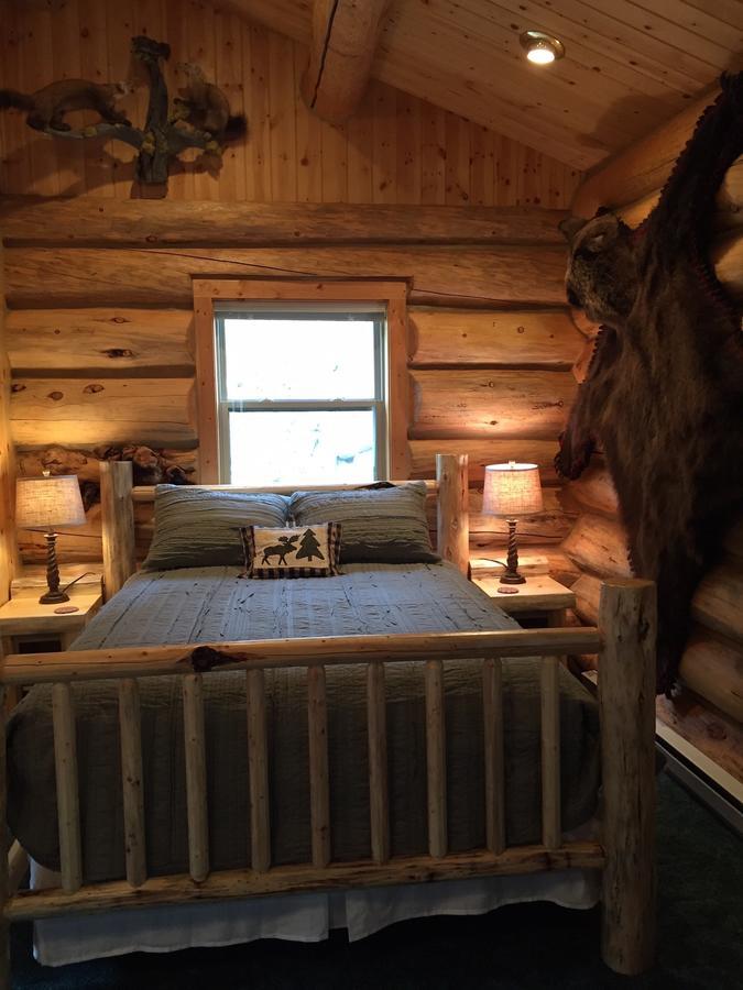 Two Bears Inn Bed & Breakfast Red Lodge Buitenkant foto